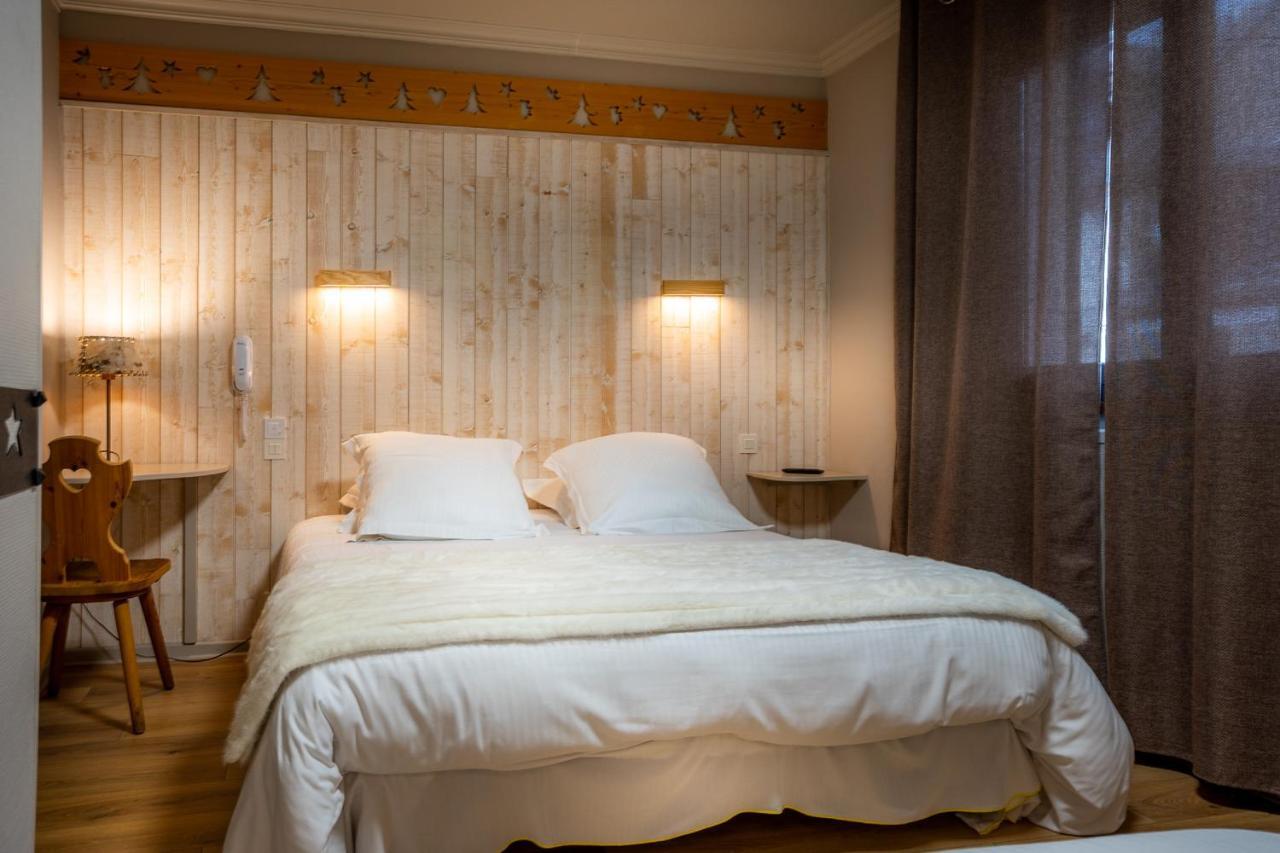 Hotel La Rencluse Saint-Mamet Bagian luar foto