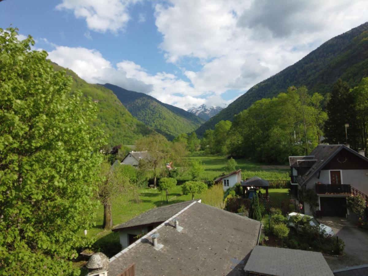 Hotel La Rencluse Saint-Mamet Bagian luar foto