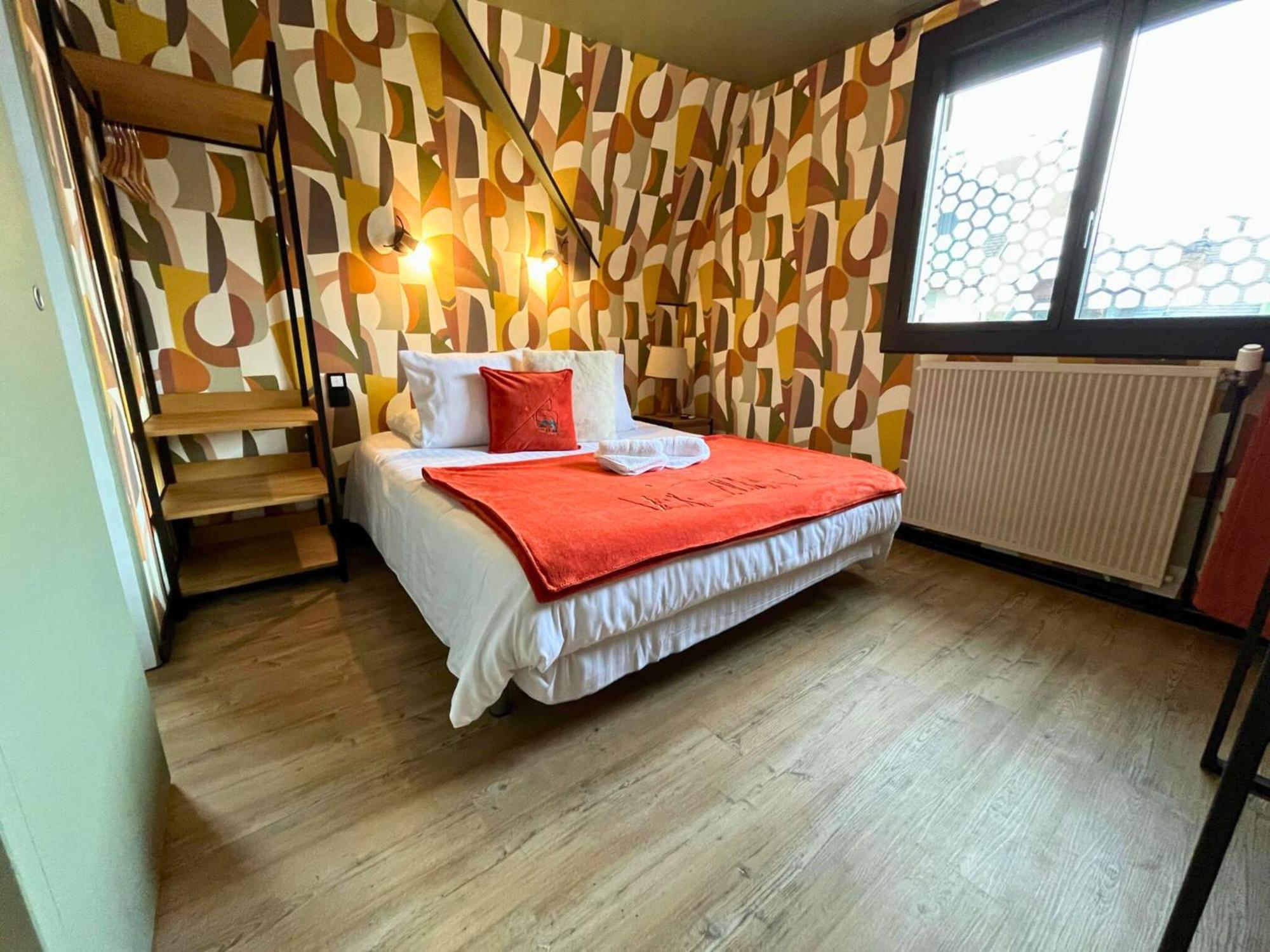 Hotel La Rencluse Saint-Mamet Bagian luar foto